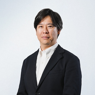 執行役員 吉冨 亨