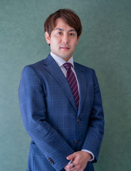 アルサーガ 上級執行役員 渡邉 純平