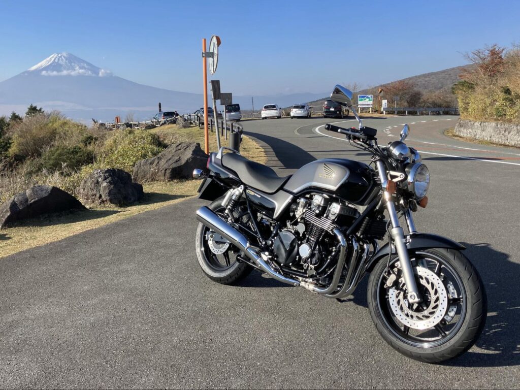 田代さんバイク　アルサーガ