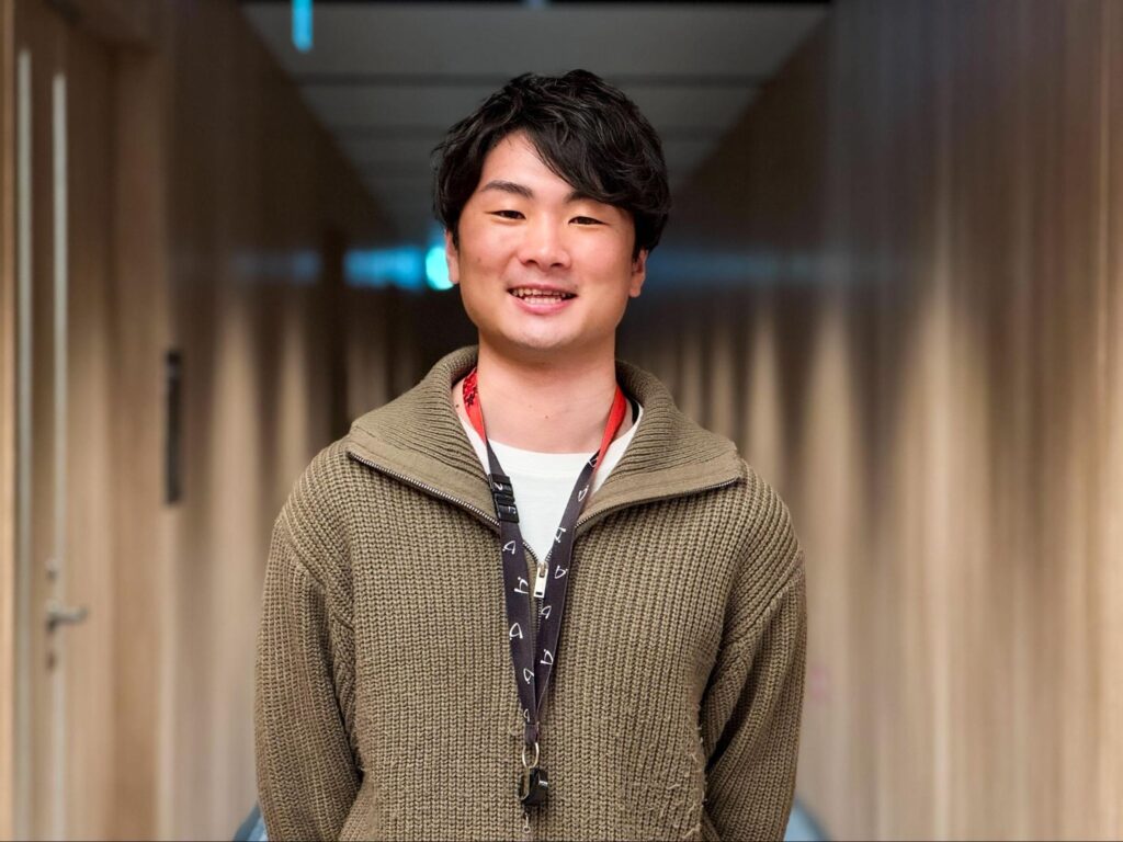 社員インタビュー　濱野さん