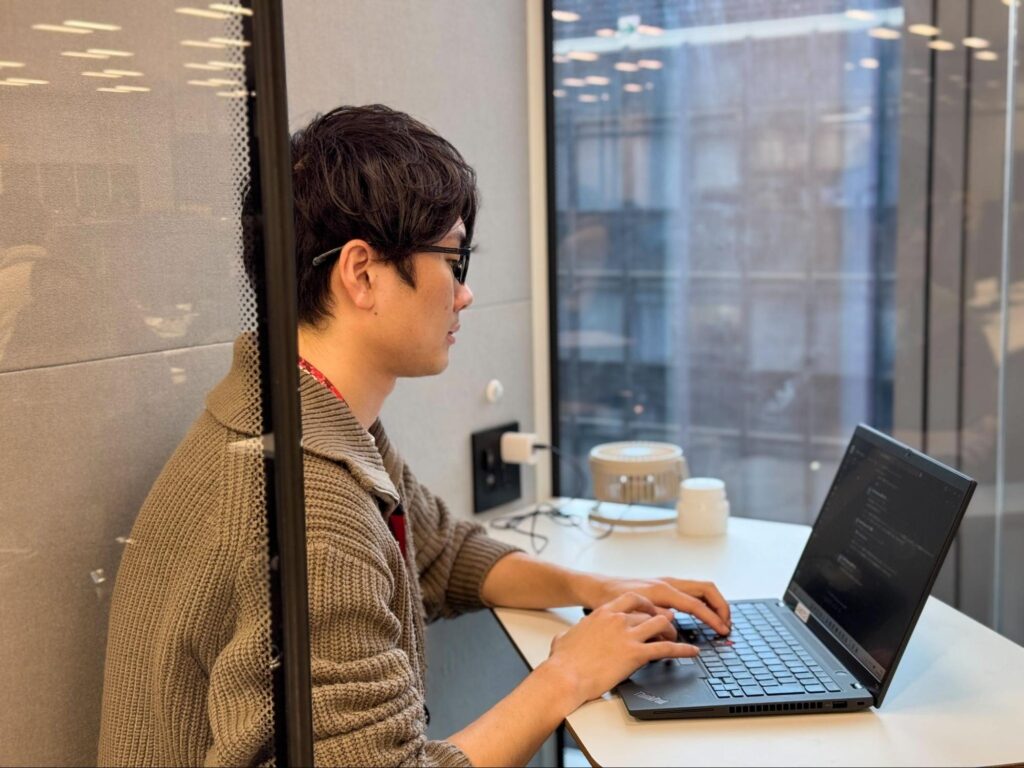 社員インタビュー　濱野さん